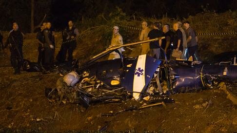 Un elicottero della Polizia è stato abbattuto a Rio de Janeiro 