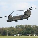 L'AVES saluta il nuovo Chinook: il CH-47F entra in servizio �FOTO